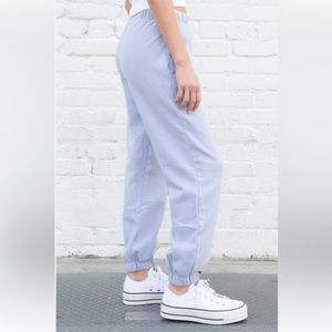 Brandy Melville New York Rosa Sweatpants